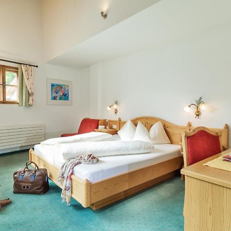 Hotel Post Sport- Und Wellness Samnaun Exterior photo